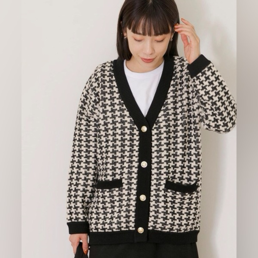 RW&CO. Black and Cream Houndstooth Cardigan